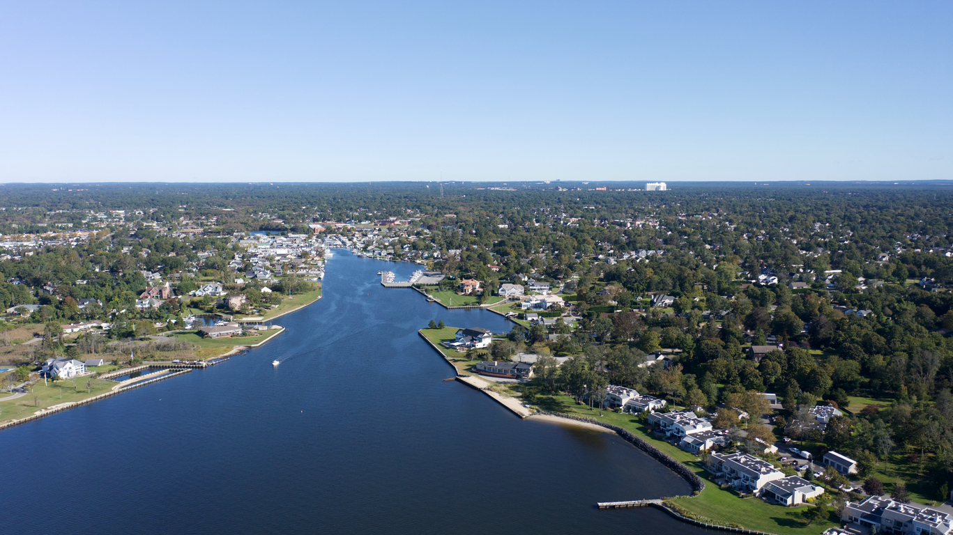 Panoramic Image of Bay Shore, NY